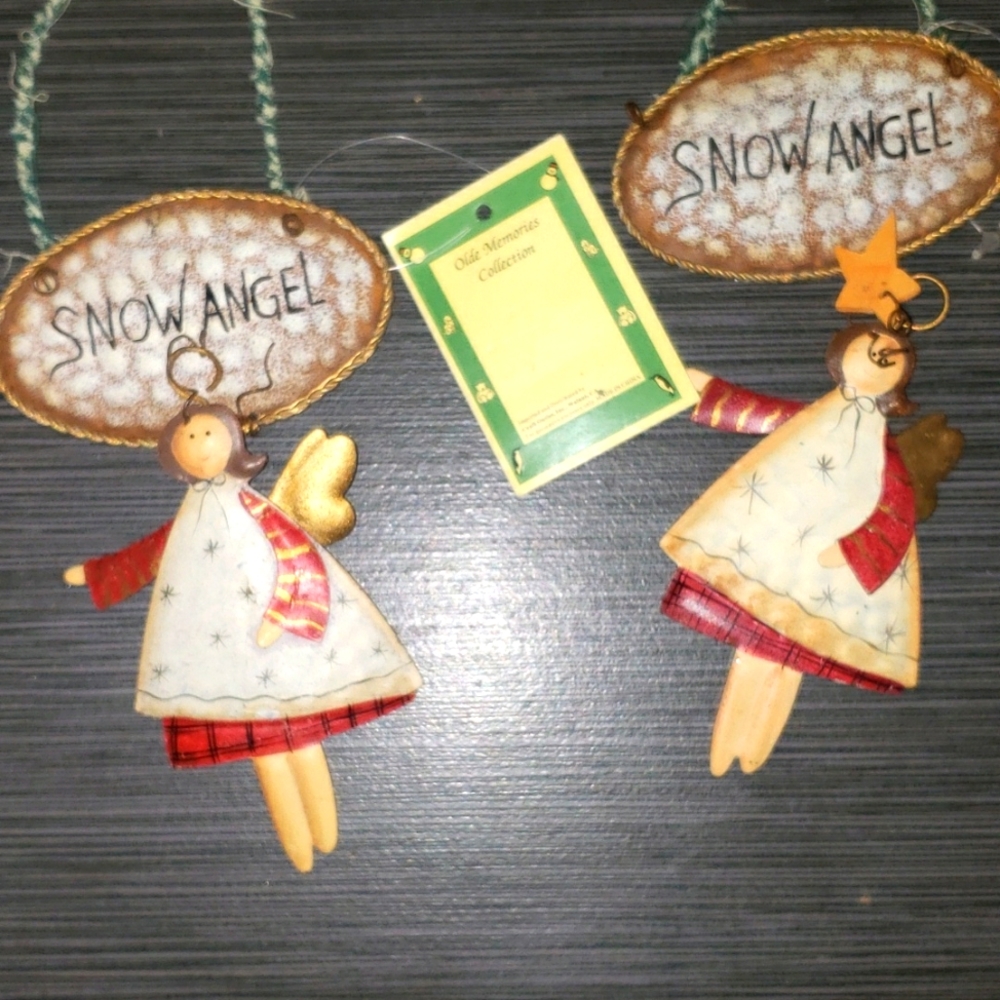 Craft Outlet Old Memories Collection, Set of 2 Snow Angel Sign w/ Angel Pendant